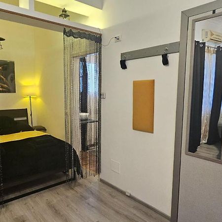Tantra Studio 1 Conta Universitate 부쿠레슈티 외부 사진