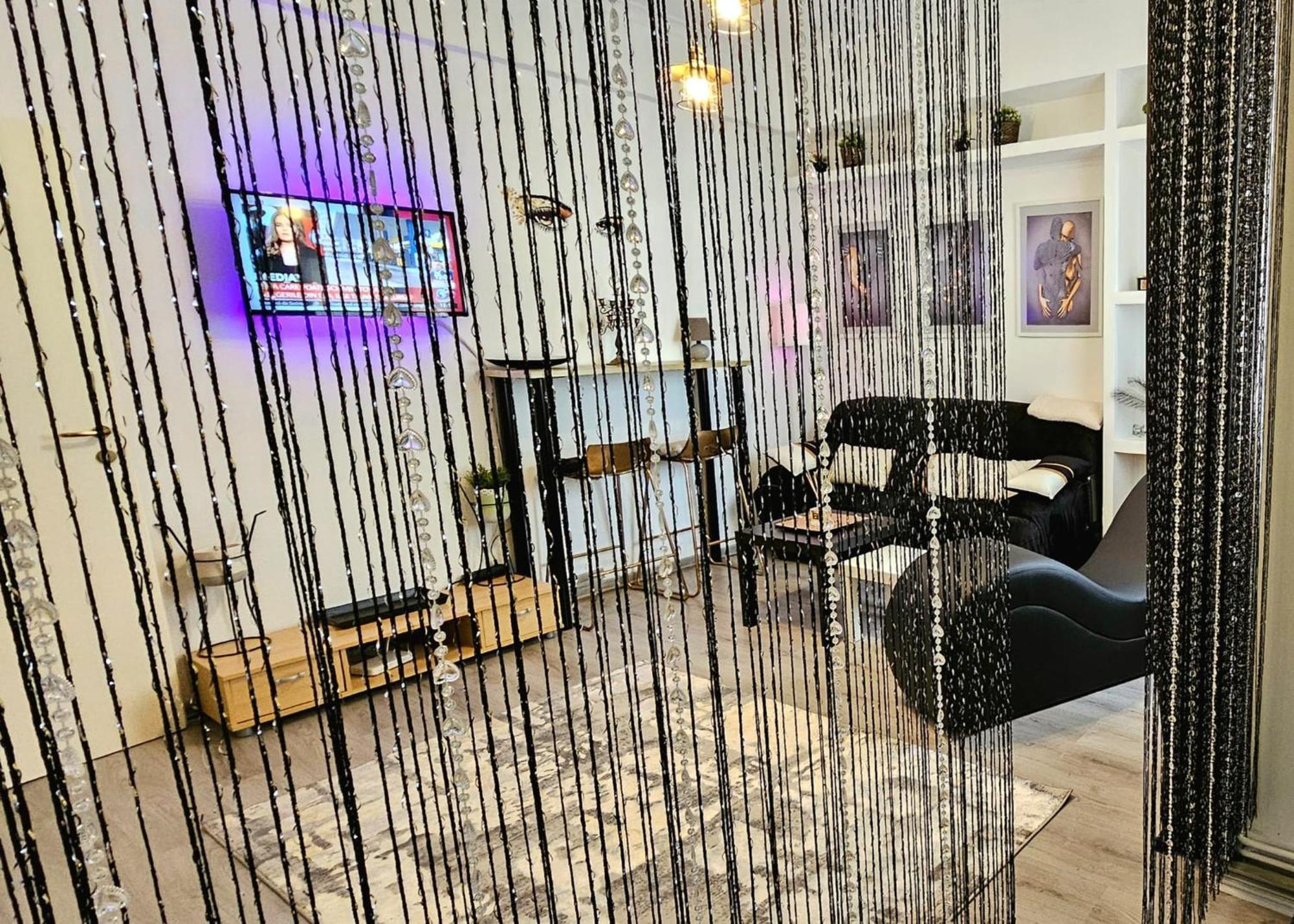 Tantra Studio 1 Conta Universitate 부쿠레슈티 외부 사진